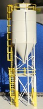 Bachmann 44-054 Industrial Silo