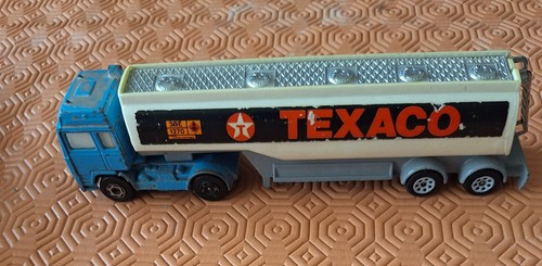 Corgi volvo fuel tanker - fuel,