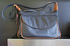 Gigi leather handbag, shoulderbag, - black and tan. Pre-loved.
