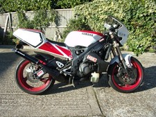 Yamaha tzr250r