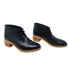 Clarks Originals Ankle Boots