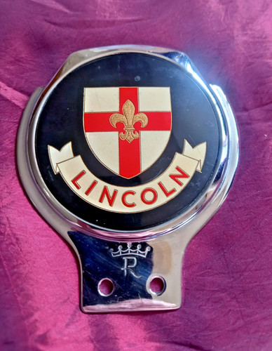 Lincoln enamel car badge - lincoln,