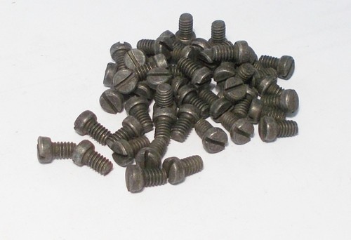Meccano slotted head - x,