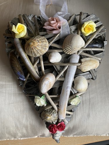 Wicker heart shaped wall - heart,