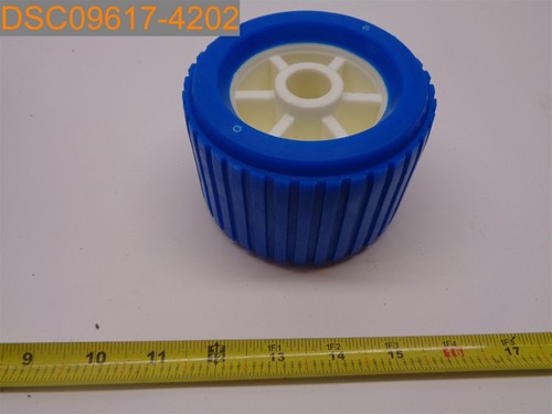 Qty wobble roller for boat - roller,