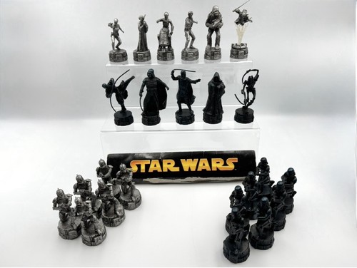 Star wars chess pieces job - star,