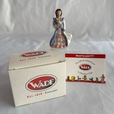 Wade - Beauty Figurine and