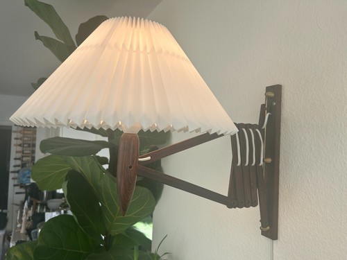 Beautiful dark rosewood - 🌟,