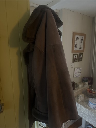 Real sheepskin coat size - real, 42