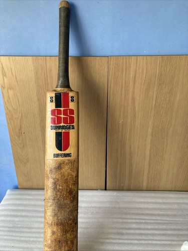 Vintage sunridges cricket - ss,