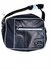 Voi Jeans Co Messenger Bag –