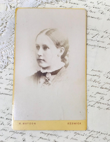 Victorian cdv woman with - victorian,