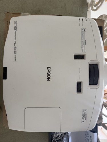 Epson tw9100w used - white,