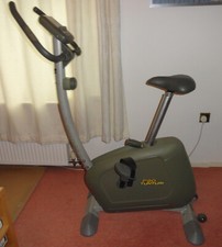 Tunturi F20 exercise bike