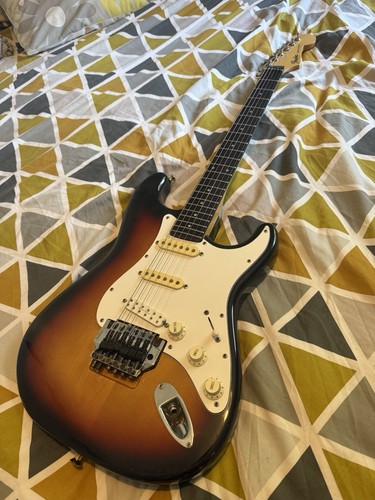Fender japan 562 e - fender,