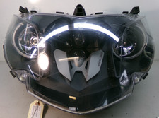 Headlight w Damage Shown for