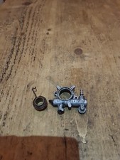 GENUINE STIHL 034 CHAINSAW OIL PUMP AND WORM GEAR ASSEMBLY 1125/01