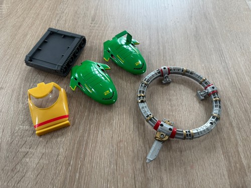 Vintage plastic and diecast - plastic,