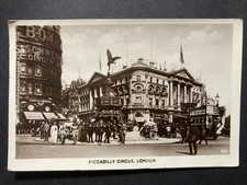 Piccadilly Circus London Real