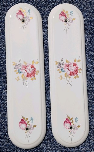 Pair victorian style - of,