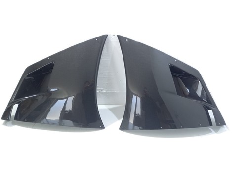 Carbon fiber fairing - carbon, side