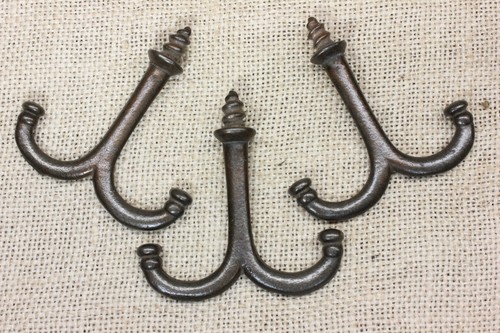 Old coat hooks wardrobe - old,