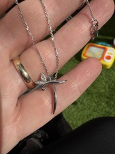 BOODLES 18ct white Gold