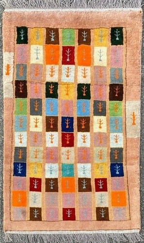 Shaggy tree rug hand - tree, made