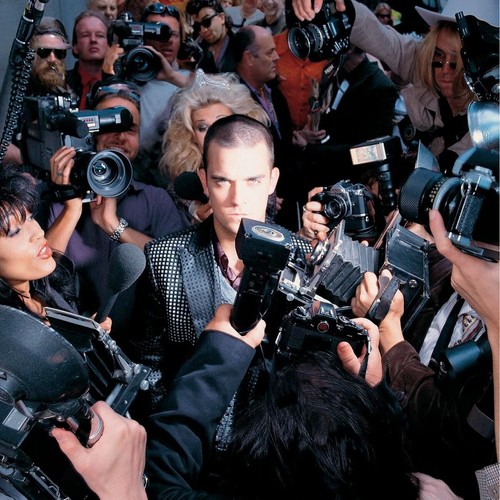 Robbie williams life thru - robbie,