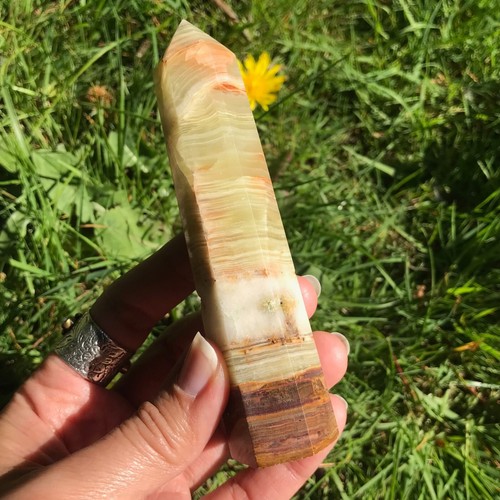 Green onyx tower - onyx, point