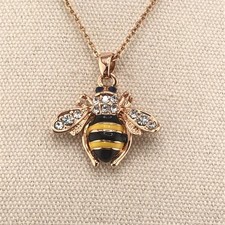 BEE Pendant Necklace Gold