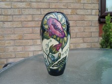 MOORCROFT   POTTERY. CONVOLVULUS PATTERN VASE . M.C.C 1998 . DES. DEBBIE HANCOCK