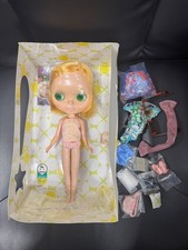 Takara Neo Blythe Fruit Punch