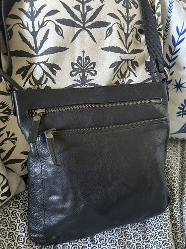 Fat face crossbody black - fat,