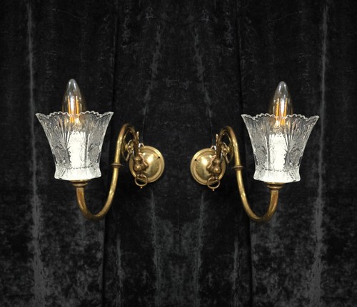 Classical pair antique - pair,