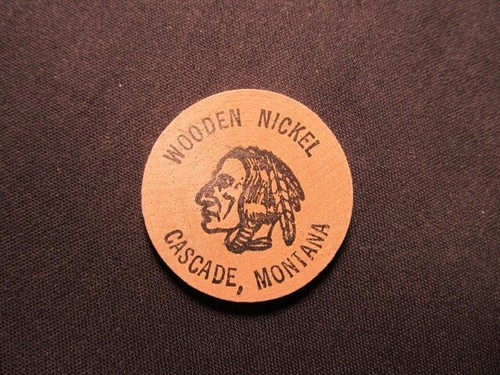 1976 cascade montana - cascade,, wooden