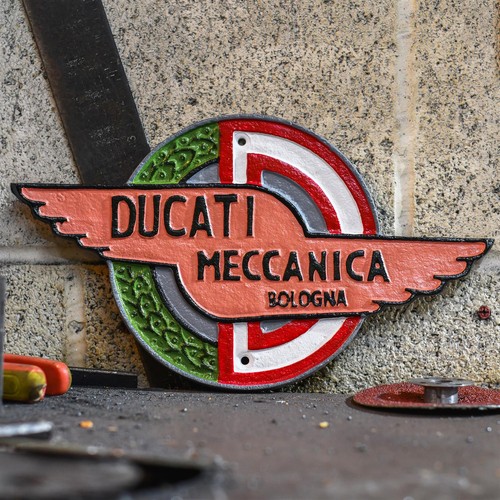 Ducati vintage style cast iron - ducati,
