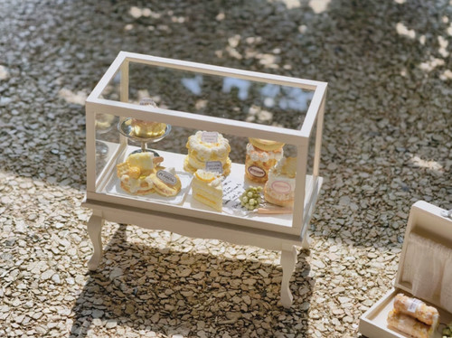 Scale dollhouse - 1:12,