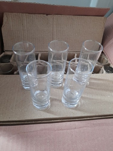 Box tall vodka - of,