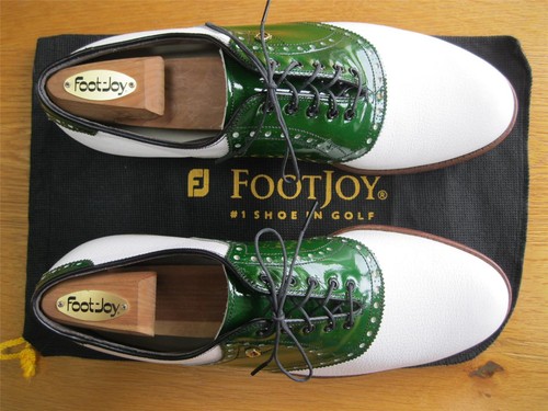 New unworn vintage 12 spike - &, 12-spike