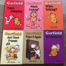 Vintage Garfield Cat Jim Davis book bundle - paperback comic strip books x7