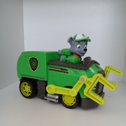 Paw patrol mission - paw, rocky's