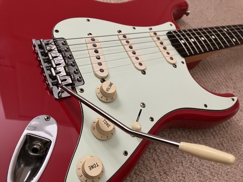 Fender stratocaster - fender,