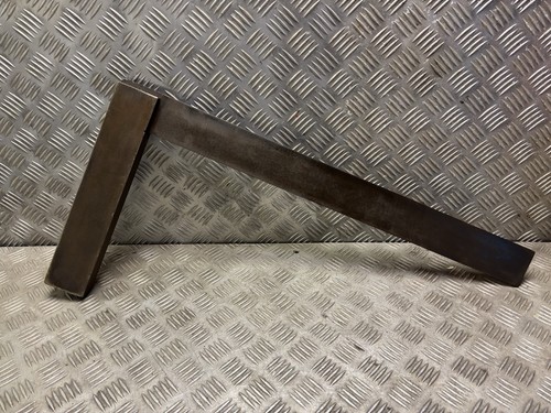 2ft large moore - 2ft, /