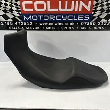 GENUINE TRIUMPH TIGER 1050 2007-12 COMPLETE SEAT & TOOL KIT T2300669 T2302669