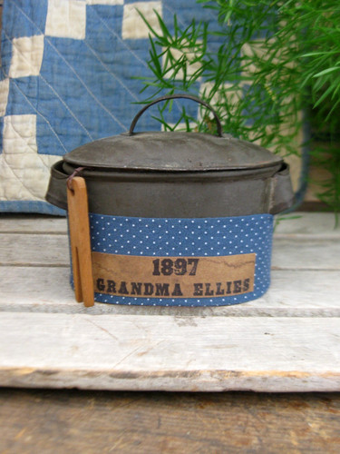Tiny early antique tin smith - early,