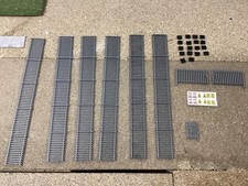 New design long palisade - 1:76,