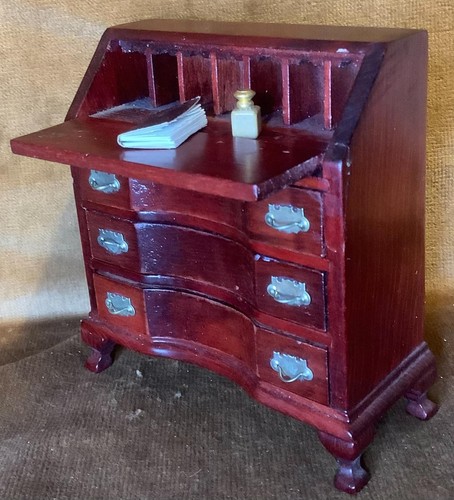 Vintage dolls house - vintage, 1:12
