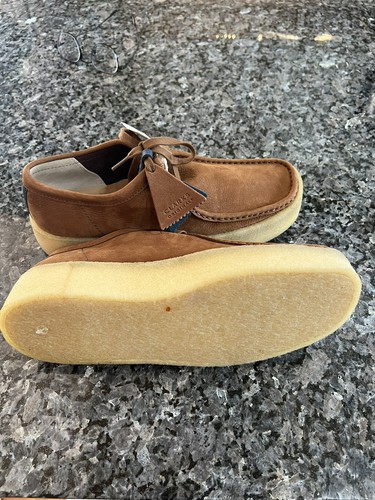 New clarks wallabee - new,