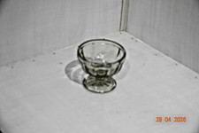 Glass trifle dish